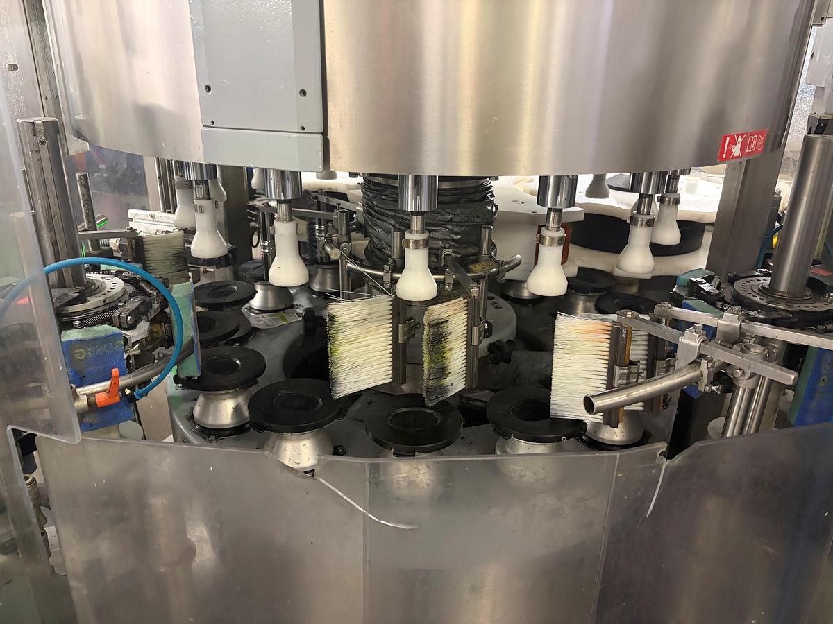 Gebraucht 2013 Kosme FLEXA 15/720 P3 MM Nassleim / Heißleim Etikettierer