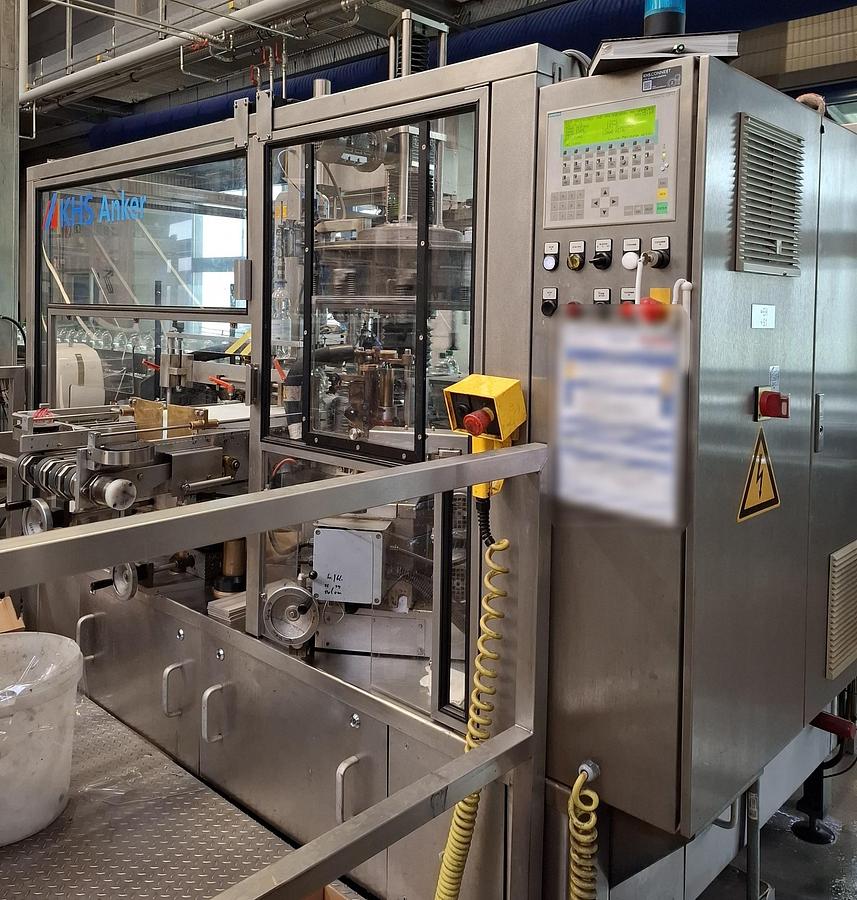 Gebraucht 2004 KHS Anker Roland 10 HS Heißleim-Rundumetikettiermaschine