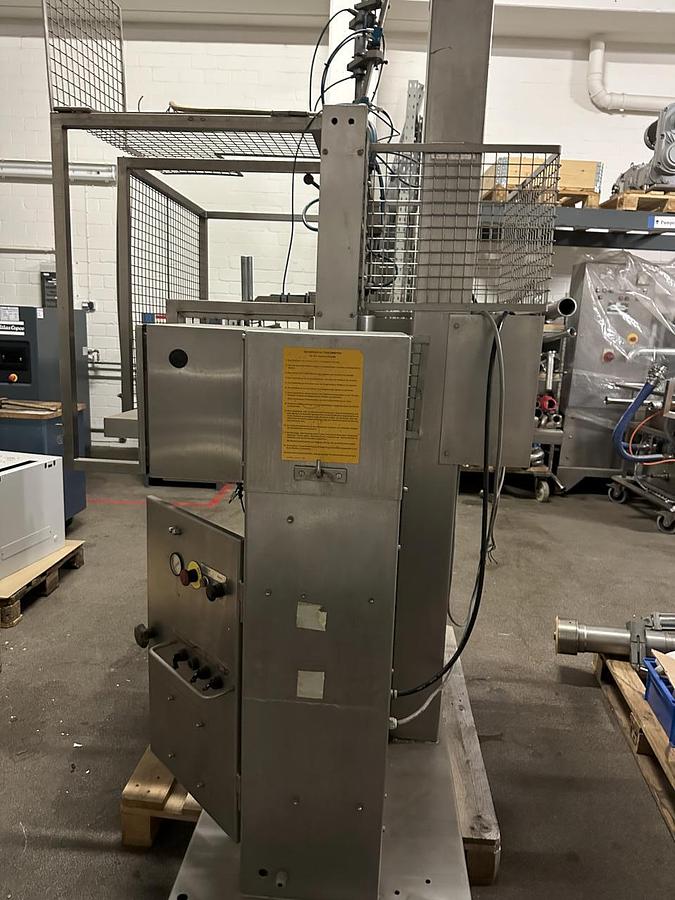 Gebraucht 1992 Blitzer VAS 004 Vollautomatische Dosenöffnungs- und Entleerungsanlage (für 3 und 5 kg - Dosen)