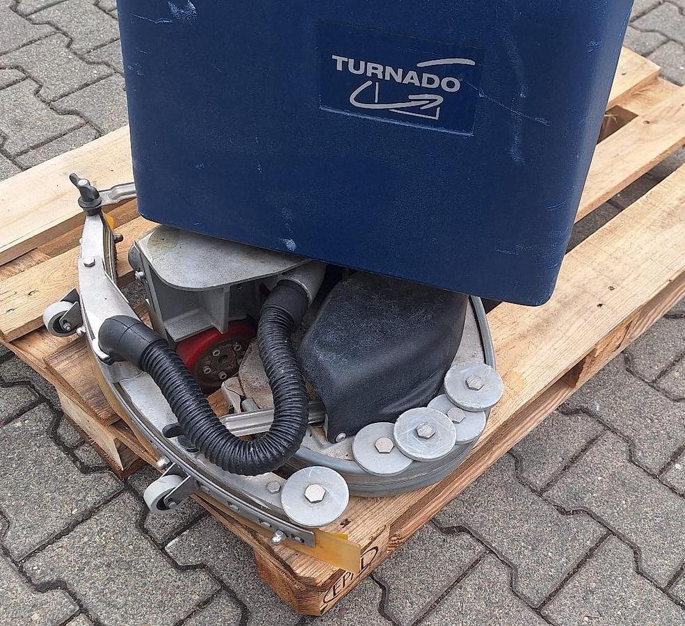 Used 2016 Hefter Cleantech Turnado 55 Scheuersaugmaschine