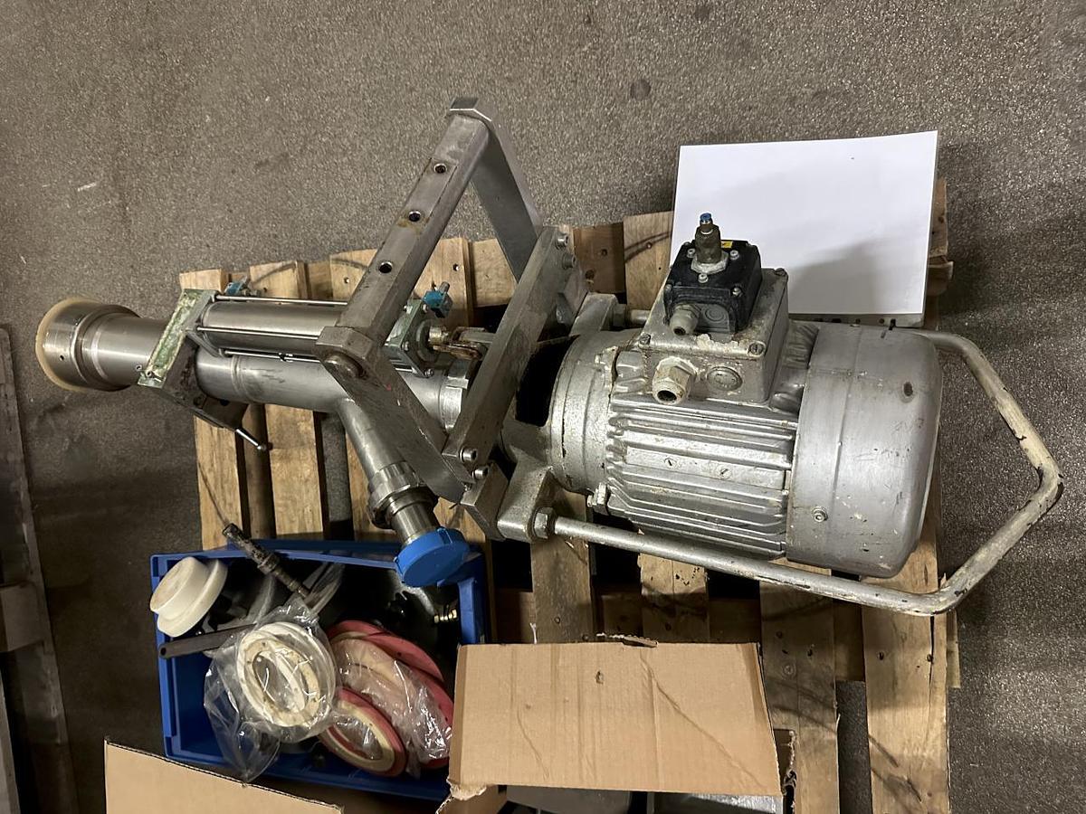 Gebraucht 1992 Blitzer VAS 004 Vollautomatische Dosenöffnungs- und Entleerungsanlage (für 3 und 5 kg - Dosen)