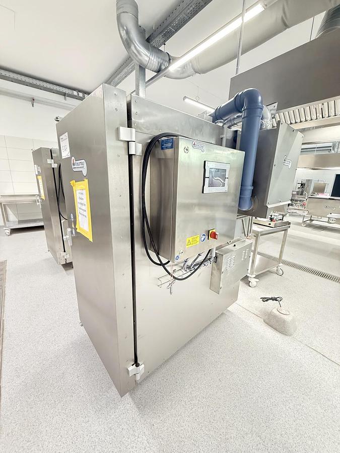 New 2025 Kreuzmayr OTS11 Hordentrockner mit einem Hordenwagen