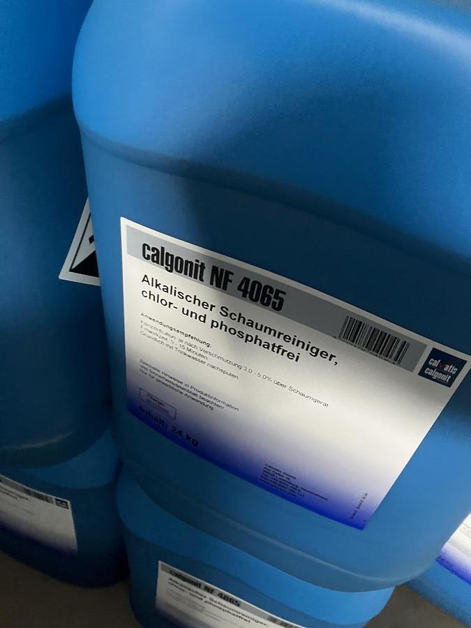 Used Lager für Reinigungs- und Desinfektionsmittel