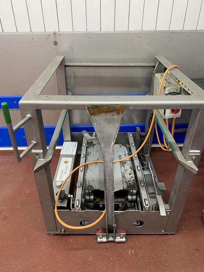 Used NN Packhilfe für Autoklavenkäfige