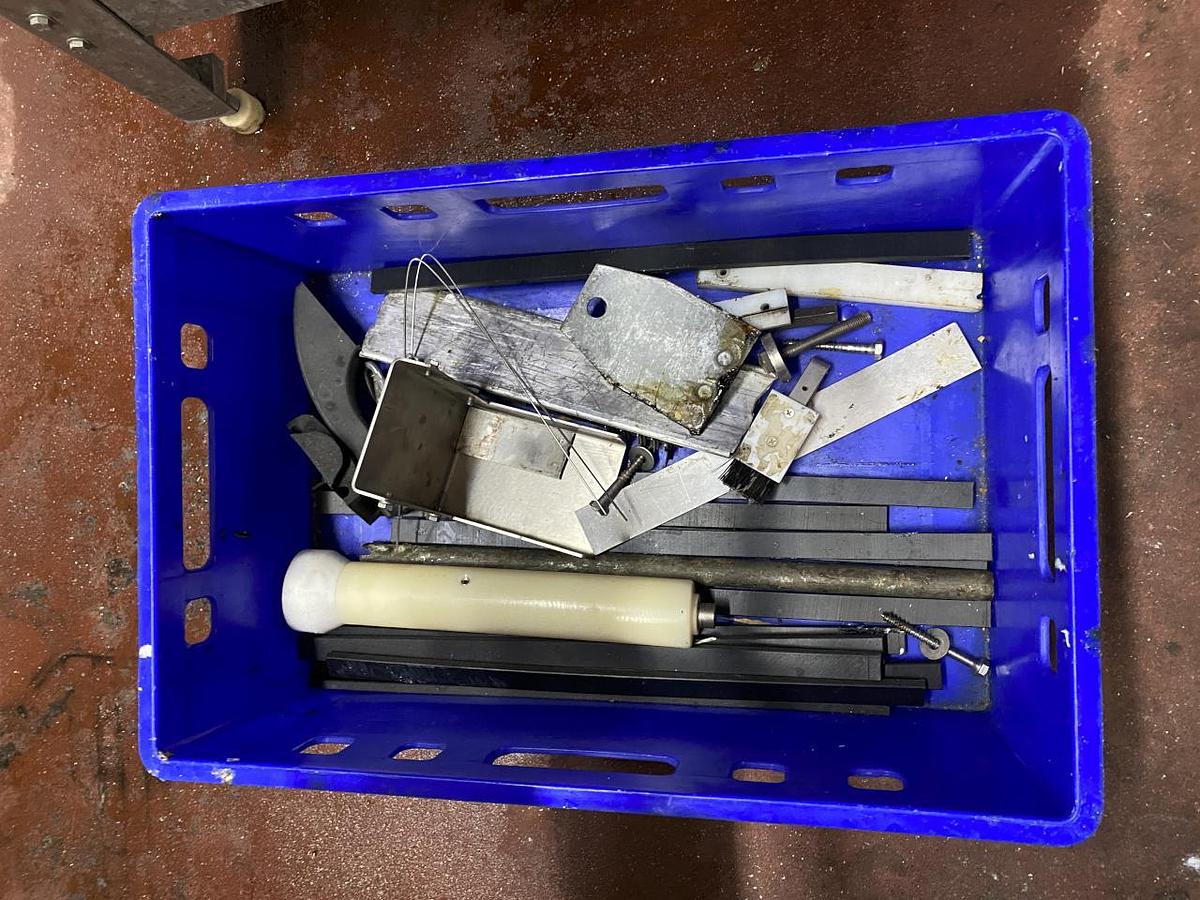 Used 2010 Langguth WET-LAN110_206 Etikettiermaschine für Leimetiketten