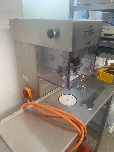 Gebraucht 2020 Stiller DV 800 Dosenverschließmaschine