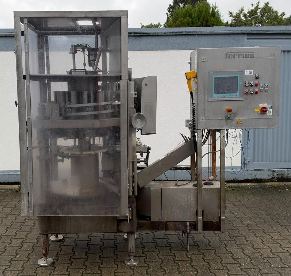 Gebraucht 1998 Ferrum FK10E Rotations-Kolbenfüller / volumetrische Füllmaschine mit 10 Füllstationen