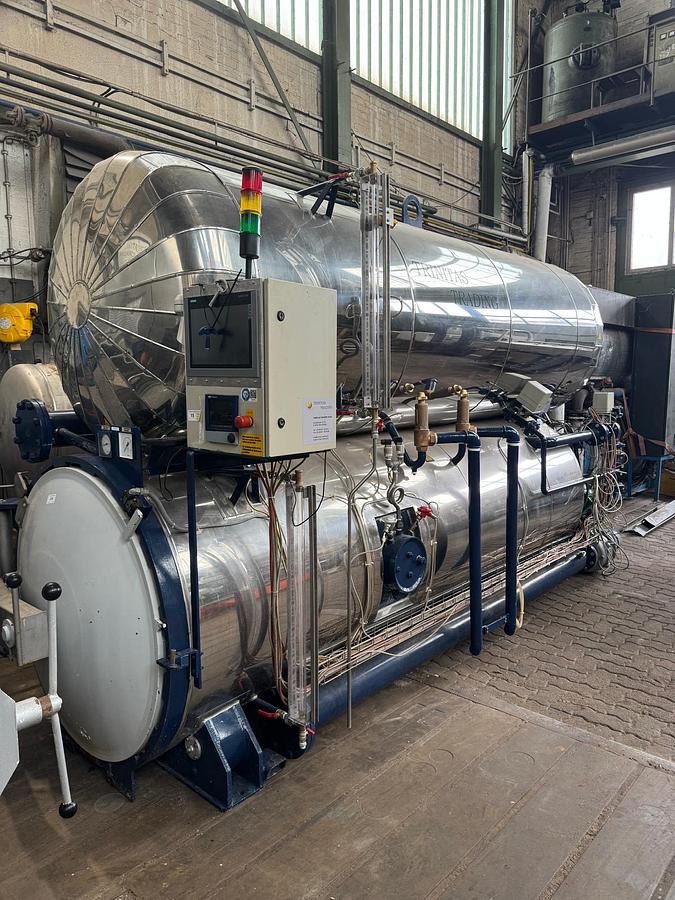 Überholt Stock / Trinitas Trading überholt 2025 Vollwasserautoklav mit Rotation - 4 Käfige (1.100 mm Durchmesser)