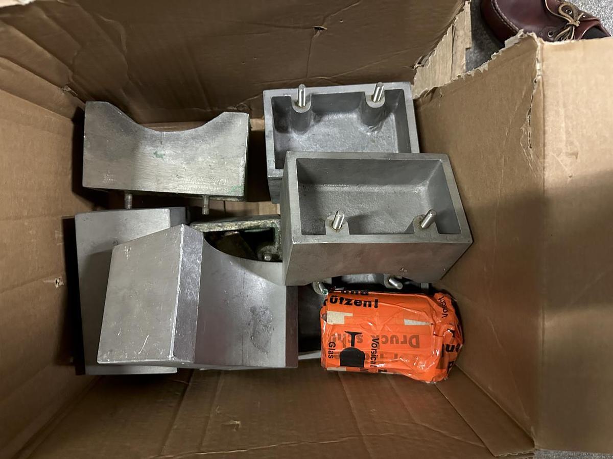 Gebraucht 1992 Blitzer VAS 004 Vollautomatische Dosenöffnungs- und Entleerungsanlage (für 3 und 5 kg - Dosen)