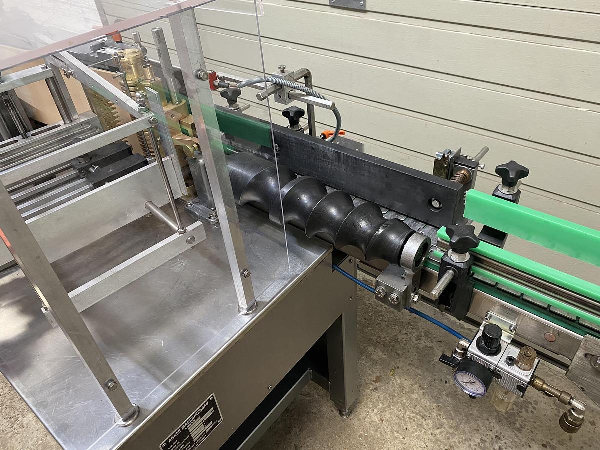 Refurbished 1995 KHS Anker Variant 1 Lineare Etikettiermaschine für Leimetiketten