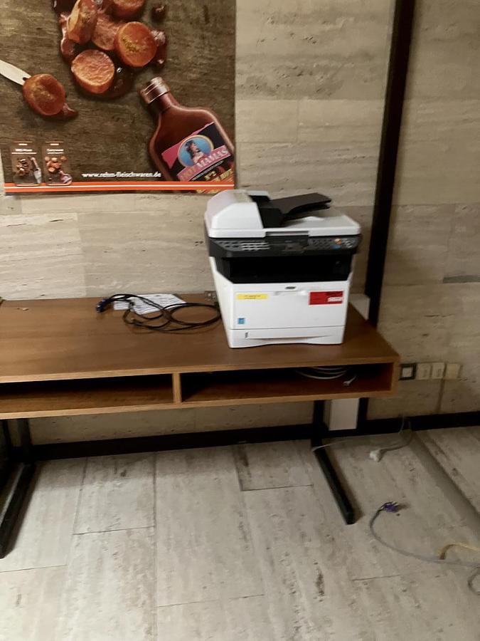 Used NN Komplette Büroeinrichtung