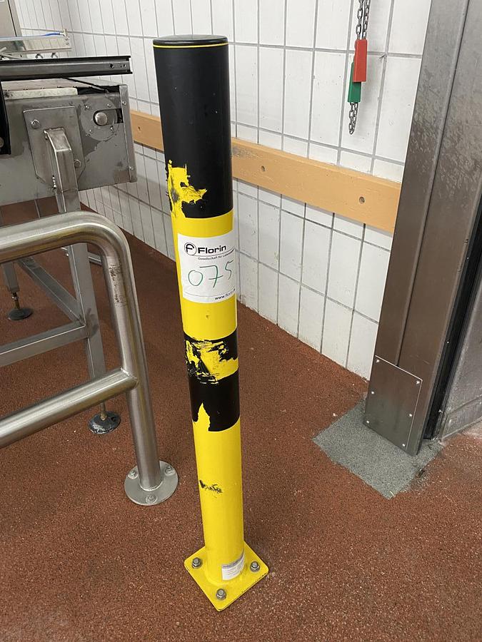 Used NN Rammschutzsäule