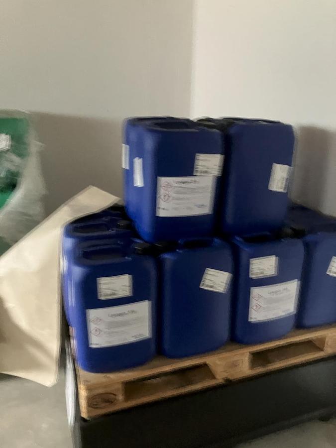 Used Lager für Reinigungs- und Desinfektionsmittel