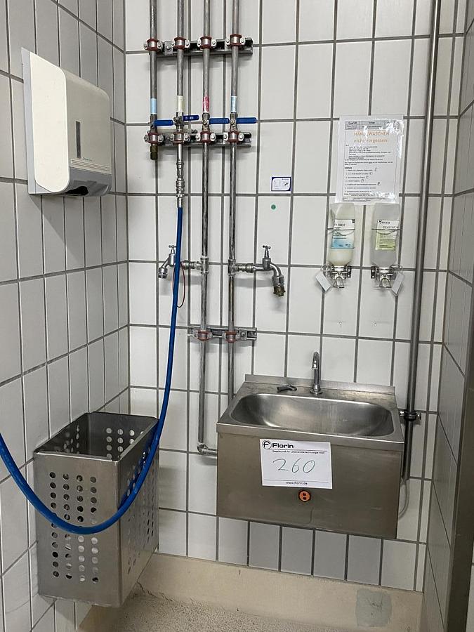 Used NN Handwaschbecken, berührungslos