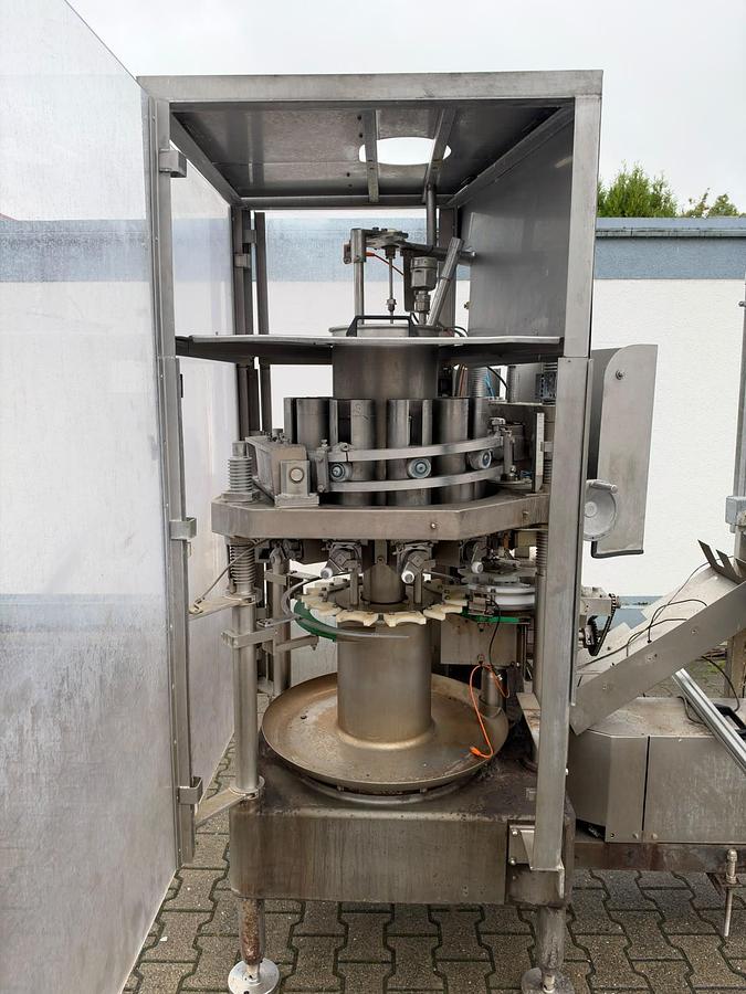 Gebraucht 1998 Ferrum FK10E Rotations-Kolbenfüller / volumetrische Füllmaschine mit 10 Füllstationen