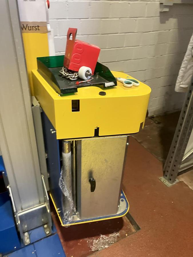 Used Fromm Halbautomatischer Palettenwickler