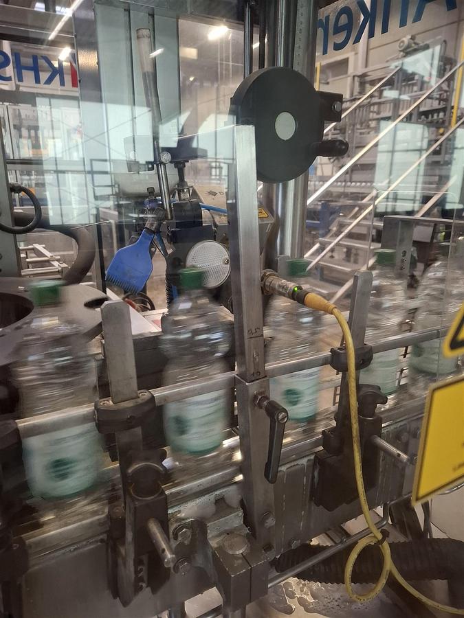 Gebraucht 2004 KHS Anker Roland 10 HS Heißleim-Rundumetikettiermaschine
