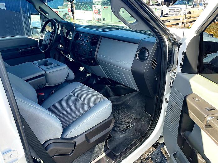 Used 2016 Ford F550 Crew Cab Service Truck ** Only 75k Miles + DEF Deleted **