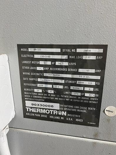 Used 1999 Thermotron Environmental Test Chamber with Humidity SM-32C