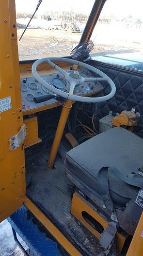 Used 1975 IDECO 4 Axle Carrier Style Oilfield Pump / Kill Truck