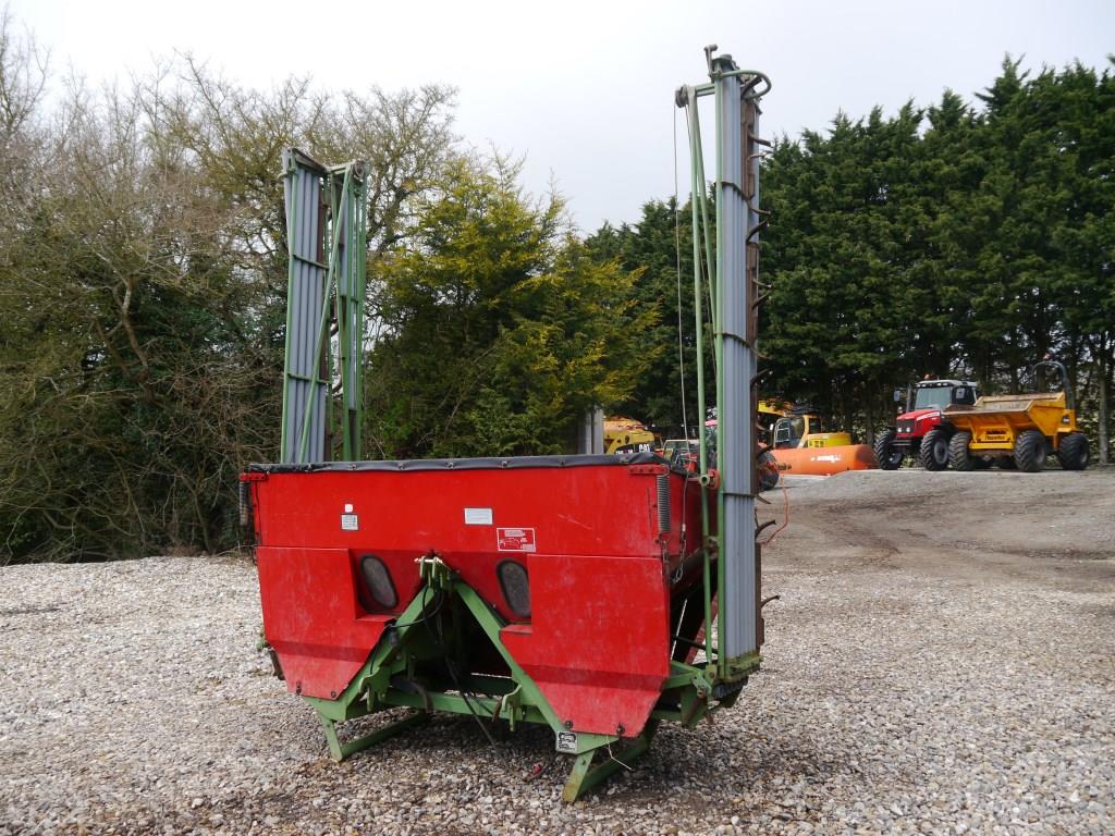 Used Nodet DPS12 Fertiliser Spreader