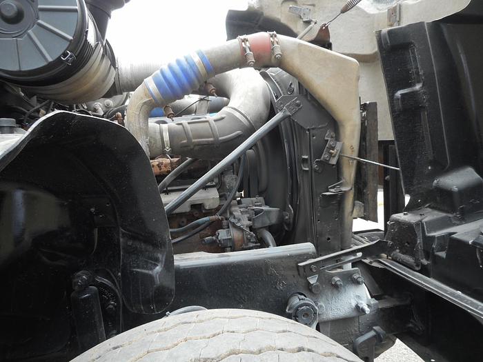 Used 2005 MACK GRANITE CV713