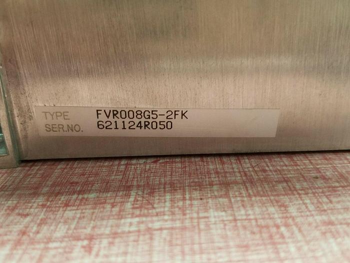 Used FUJI FVR-G5 TYPE FVR008G5-2FK VARIABLE FREQUENCY DRIVE UPS RED FVR 008G5-2FK