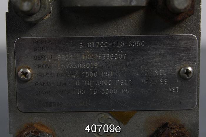 Used Honeywell Series 900 Pressure Transmitter, Model STG170-F1G-0000-MB.SM.F1D3-645G #40709