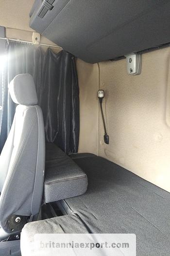 Used 2007 SCANIA R420 6X2 lift steer axle 50 ton tractor unit
