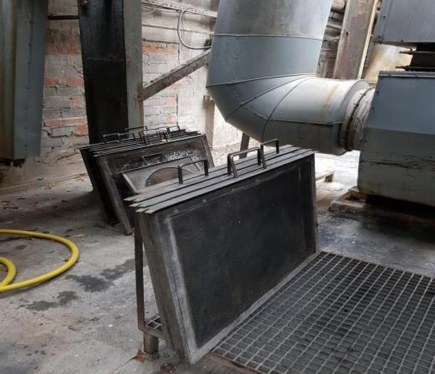 Used (PMT-51) - Tissue Paper Machine 3270 mm, Suction Breast Roll Former