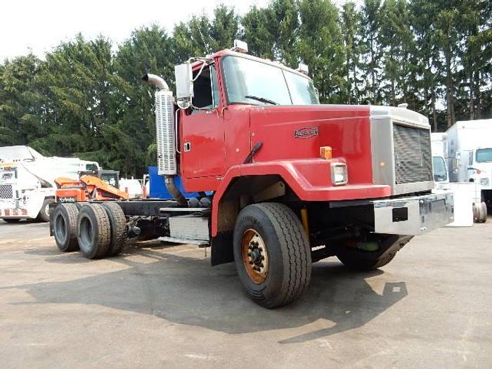 Used 2000 Volvo ACL-64-T