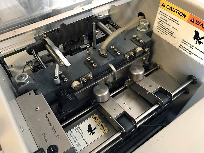 Used Horizon Stitcher/Folder (SPF-11) & Trimmer (FC-11) Collator (MC-80) Horizon Stitcher/Folder (SPF-11) & Trimmer (FC-11) Collator (MC-80)