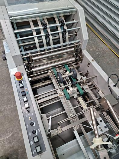 Used Horizon Stitcher/Folder (SPF-11) & Trimmer (FC-11) Collator (MC-80) Horizon Stitcher/Folder (SPF-11) & Trimmer (FC-11) Collator (MC-80)