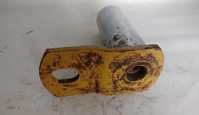 Pino Caterpillar 4R-1621