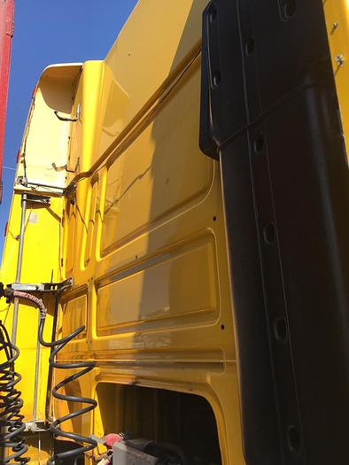 Used 2002 DAF 95.430 XF 6x2 EURO 3 MANUAL