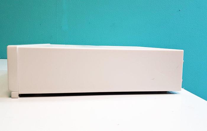 Used MicroPace NEC Flachmonitor mit Stimulus Anschlussbox und Stimulus Generator Einheit für EPS 320