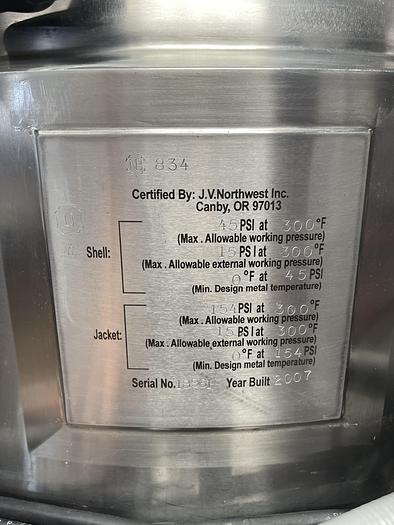 Used 500L Stainless Steel Jacketed Reactor w/Agitator 45 PSI Internal 154 PSI Jacket