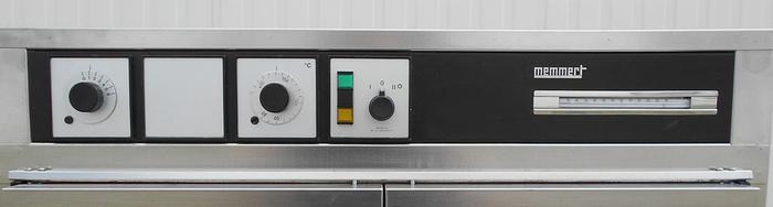 Used E 14379 D - Drying Oven MEMMERT UL 50