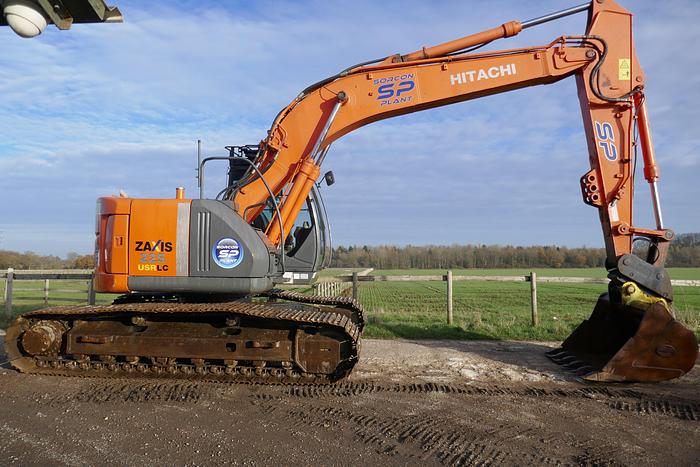 Used 2010 HITACHI ZX225 USLC-3