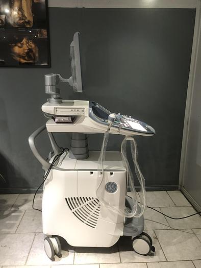 Gebraucht GE-VolusonE8-Ultrashall-6888
