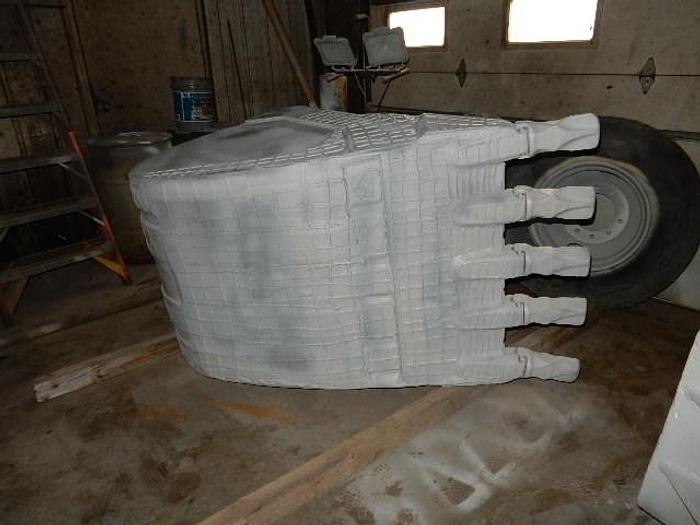 Used Back Hoe Bucket & Tooth Ripper