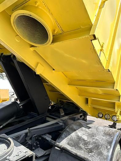 Used 2009 GMC T-7500