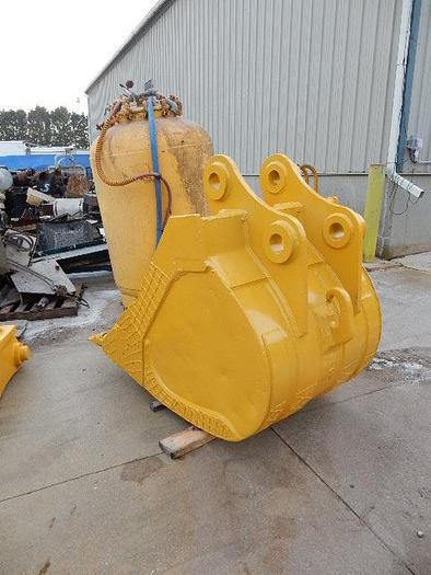 Used Back Hoe Bucket & Tooth Ripper
