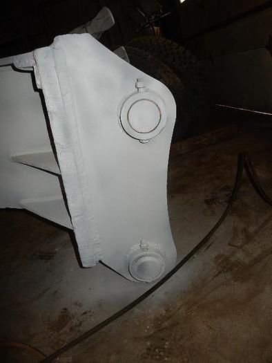 Used Back Hoe Bucket & Tooth Ripper