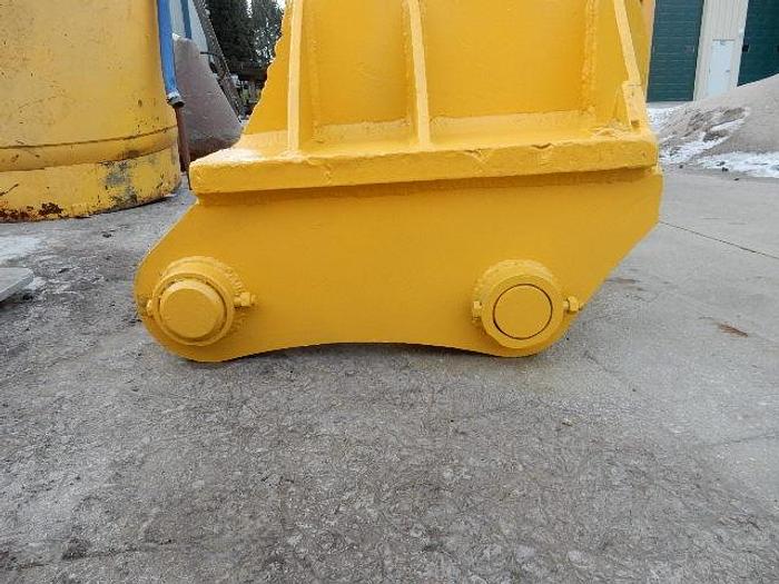 Used Back Hoe Bucket & Tooth Ripper