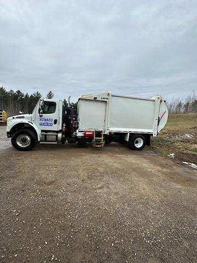 Used 2016 Freightliner M2-106