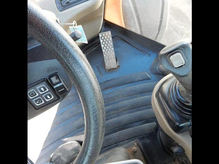 Used 2013 CASE 621-F