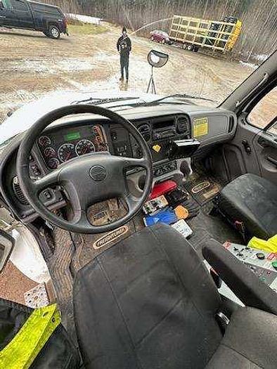 Used 2016 Freightliner M2-106