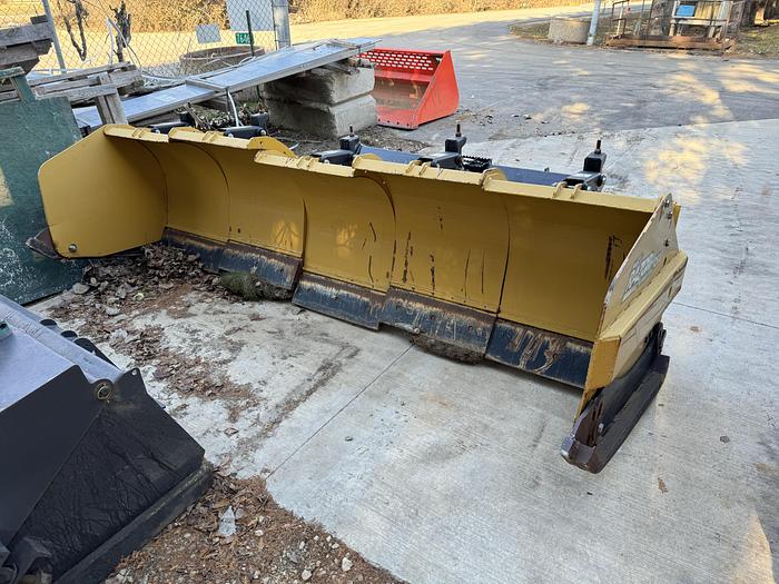 Used HLA Razor RZ4500 Snow Pusher