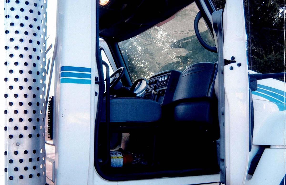 Used 2006 International 7600